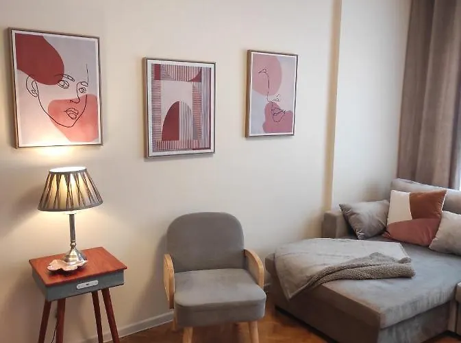 F3 Design Colmar+parking Free アパート