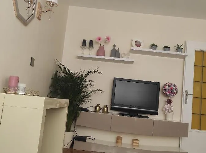 アパート F3 Design Colmar+parking Free *